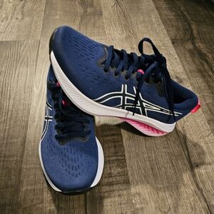 Navy Asics Ortholite 7